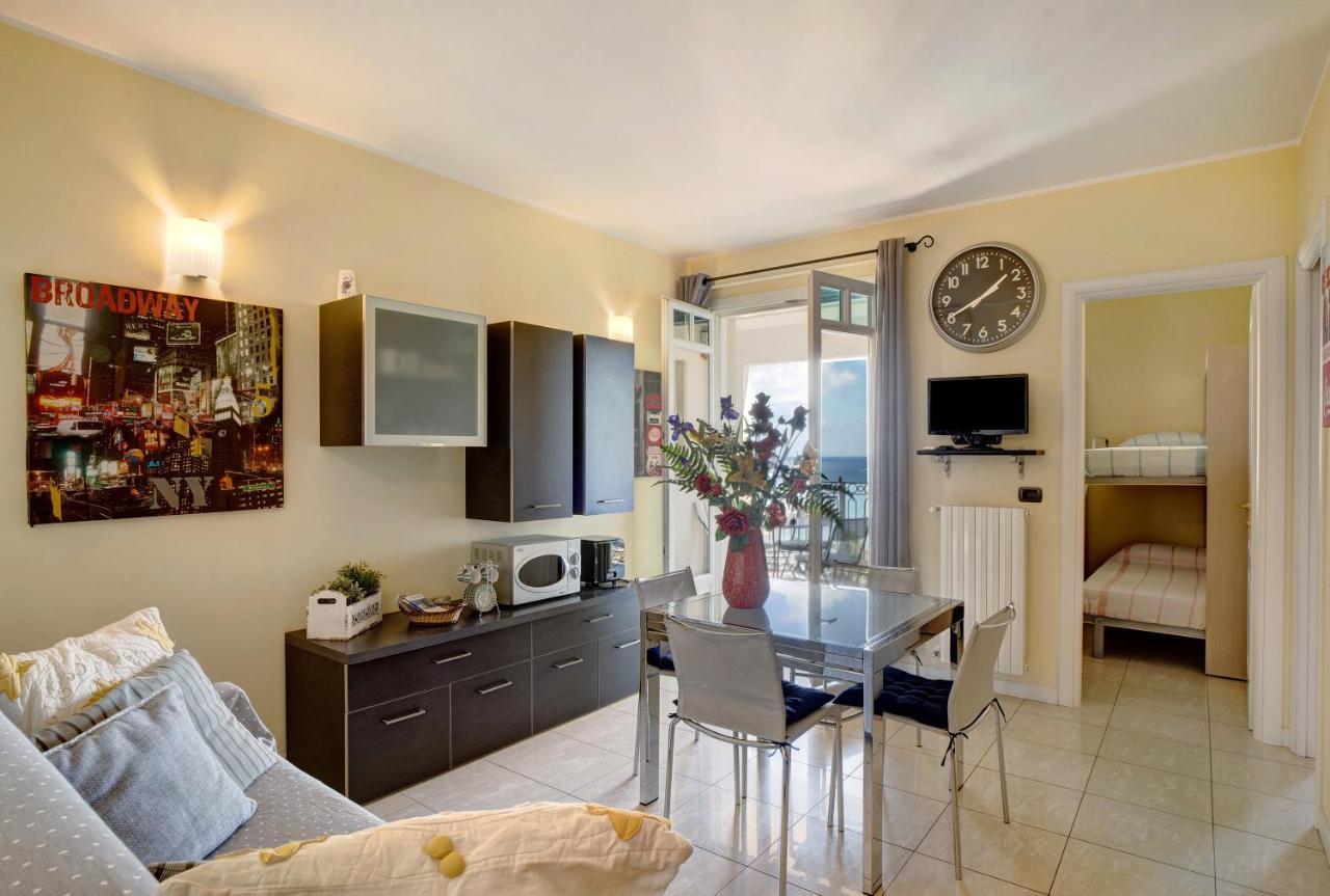 Casa Miradore 600 Mt Dal Mare Imperia Exteriér fotografie